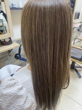 リアン(Lien) ベージュ/ハイライト