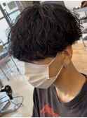 波巻きスパイラルパーマメンズマッシュツーブロックメンズパーマ