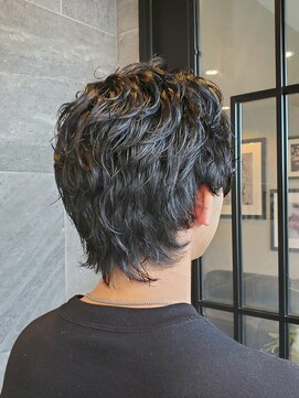 メゾン アヴァロ(Maison Avallo) ゆるカールメンズパーマ