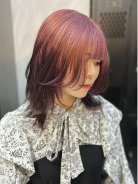 ヴァイス 渋谷店(VAICE) ピンクからレッドのルーツカラーデザイン/アニメカラー