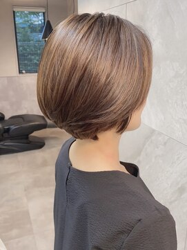 ドゥマン(Demain) 脱白髪染め30代40代50代60ツヤ髪透明感カラー似合わせ小顔