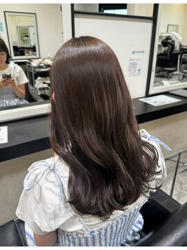 アパカバール 鳳店(Apa kabar) 透明感オリーブグレージュ