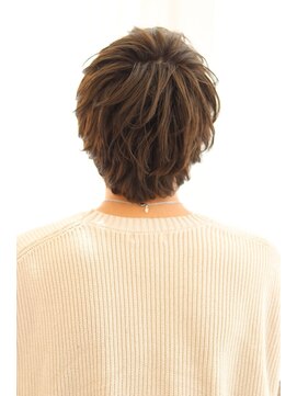 無造作ナチュラルマッシュショート