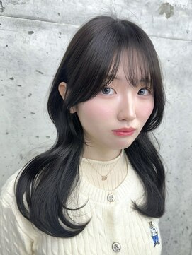 ビューブルー 亀戸錦糸町(VIEW BLUE) 小顔に見せるレイヤーカット/白髪ぼかしハイライト/髪質改善