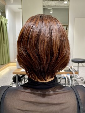 ゼストララ(ZEST Lara) 【YUICHI】丸みショート×酸性縮毛矯正【吉祥寺】