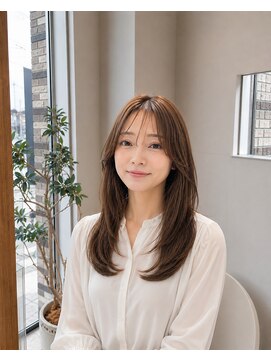 ビーアップヘアー(be:up hair) 韓国風くびれレイヤー×艶髪ストレート