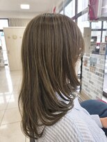パリスパリ 衣山店(PARIS PARI)&nbsp;柔らかミントベージュ × 大人韓国レイヤー