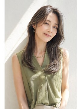 アッシュ 学芸大学店(Ash) ロング/大人女性/オリーブベージュ/白髪ぼかしハイライト