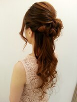 ヘアアンドメイクジップ恵比寿 (Hair＆Make ZIP)&nbsp;お上品ハーフアップ　ヘアセット