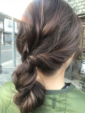 イマス(imas) クシュクシュ ルーズアレンジ ゆるふわ ロング たまねぎアレンジ