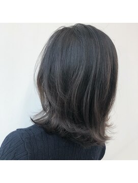 アライブ キチジョウジ(ALIVE Kichijoji) 【ALIVE吉祥寺】ダークグレージュグラデーション外ハネロブ