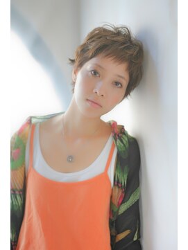 ブーケ(BOUQUET) マニッシュショート・大人かわいい・耳周りスッキリ