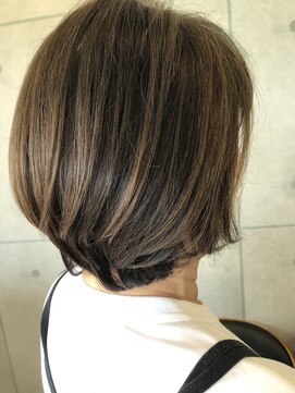 シュエット(Chouette) さりげないハイライトで女性らしい色気を