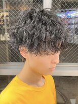 エリマ 調布(elima)&nbsp;ツイストスパイラルパーマツーブロックメンズマッシュメンズヘア