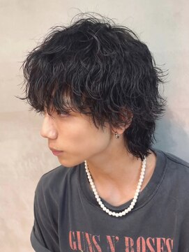 フィフスワン(fifth one) センターパートニュアンスパーマスパイラルパーマメンズパーマ