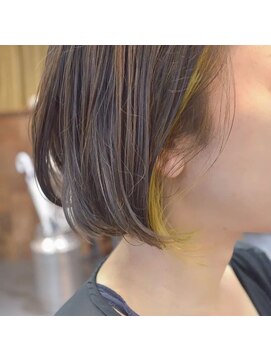 ポタム 東中野(potamu) バナナイエローインナーカラーボブ