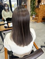 グラフ(Graph 'puppet)&nbsp;透明感ナチュラルカラーロング