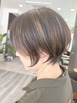 ビューエヒメ(VIEW EHIME)&nbsp;大人ヘルシースタイルショコラアッシュふんわりカールショート