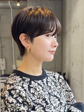ハルキミナト ジャパン トウキョウ(HARUKI MINATO japan TOKYO) 20代30代40代50代/丸みショート/クビレ/前髪あり/表参道