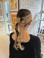 ヘアセット ヘアアレンジ ポニーテール 編み下ろし カチモリ