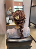 編み下ろしヘアアレンジ