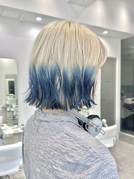 イリ(iLi) 【iLi×Ryong】ルーツカラー/ボブ