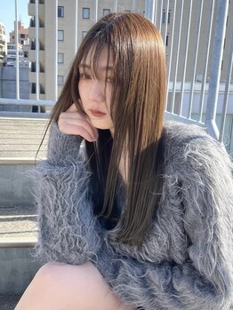 ローリン(Rolling)の写真/小顔見せ×トレンドカラーなら”Rolling”人気の顔周りレイヤーカットで印象が変わる！《天神/大名/韓国》