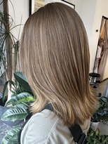 リム(Rim)&nbsp;ミルクティーベージュ×ブリーチカラー