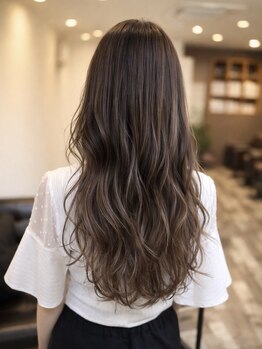 マジョリルゥ 寝屋川店(ma jolie.lou)の写真/ダメージレス×なりたいを叶える＊綺麗な髪とお客様のなりたいスタイルをプロデュースさせて頂きます！