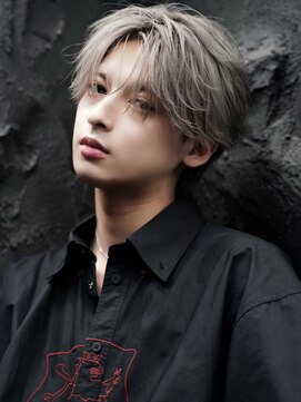 ケイ(K) シャドウショート