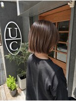ウィーク 梅田(UiiC)&nbsp;切りっぱなしボブ◎透けオリーブベージュ 【uiic stylist rira】