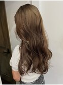 ブリーチなしベージュ／ロングの髪色カタログ