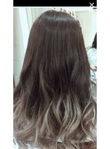 グラデーショングレージュ