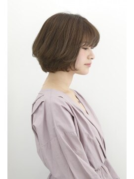 ヘアアンドケア エジェリラボ(hair&care egerie lab) 無造作カールが大人かわいいミディボブでひし形シルエット