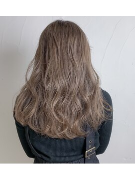 アリー 原宿 表参道(ALLY) 【 ALLY 濱田 】ミルクティーベージュ