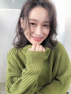 アコロン(acoron) 小顔前髪×ラベンダーカラー×イヤリングカラー×新宿