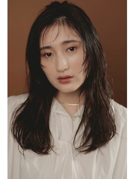 サンバレー(SUNVALLEY) ザクザクレイヤーセミロングヘア