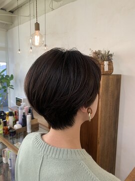 スロウ(sloe) 襟足スッキリショート