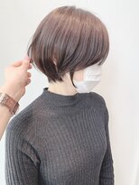 大人かわいい丸みショートボブ耳かけ20代30代40代髪型