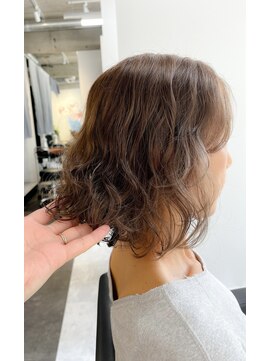 リュネッツ(lunettes) 《外出時に透明感溢れる》ボブパーマ