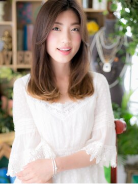 カバーヘア ブリス 上尾西口店(COVER HAIR bliss) センターパート小顔前下がりエアストレートh3上尾20代30代40代