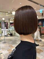 ピークアブー アヴェダ アトレ恵比寿(PEEK-A-BOO AVEDA) ミニボブ 大人可愛いボブ マロンブラウン 耳かけボブ