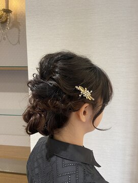 エムウィッシュ(M Wish) お呼ばれアレンジ/ヘアセット