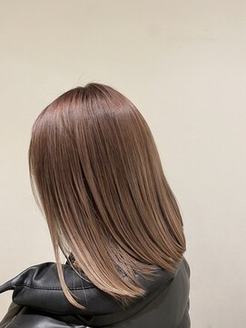 シャルロット(CHARLOTTE) ナチュラルグラデーションカラー