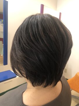 シーズンズ(SEASONS) 大人レイヤースタイル