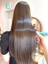 アンド ラ ブランシュ(&.La Blanche)&nbsp;アプリコットオレンジ/くびれヘア/ストレート/縮毛矯正