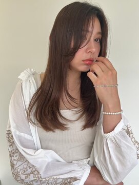 カバーヘア ブリス 川口(COVER HAIR bliss) 抜け感センターパートロングレイヤーカットp1川口20代30代40代