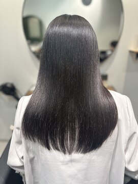 コル 市川(cor) 艶髪矯正(縮毛矯正/ストレート)×ダークアッシュ