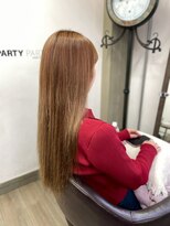 パーティパーティ ヘア(PARTYPARTY hair)&nbsp;ハイトーンで傷んだ切れ毛を隠して馴染ませロングに