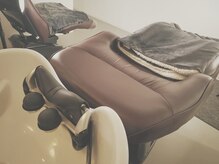 シャンプー台はフルフラットなので長時間寝ていても首への負担がありません♪[姫路/姫路駅/超音波ケア]